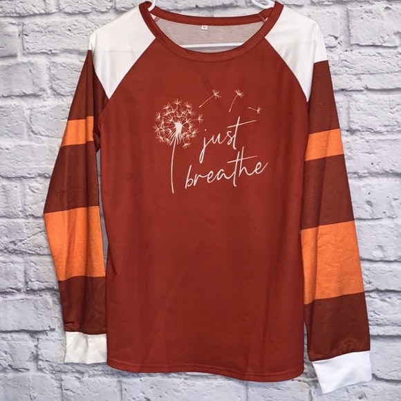 Long sleeve just breathe dandelion top - Picture 2 of 2